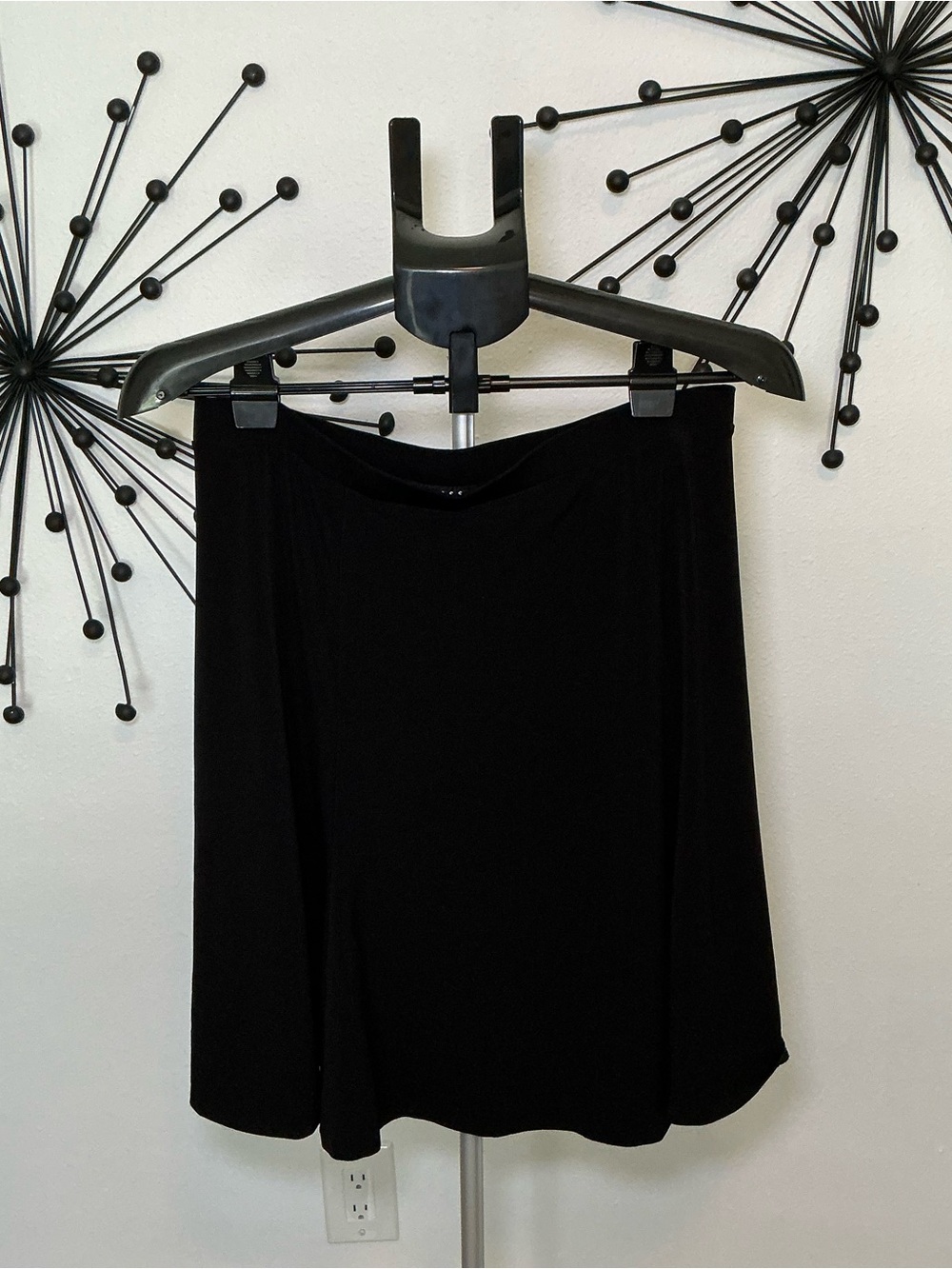 Axcess Liz Claiborne Black Pull On A Line Midi Skirt Size Medium